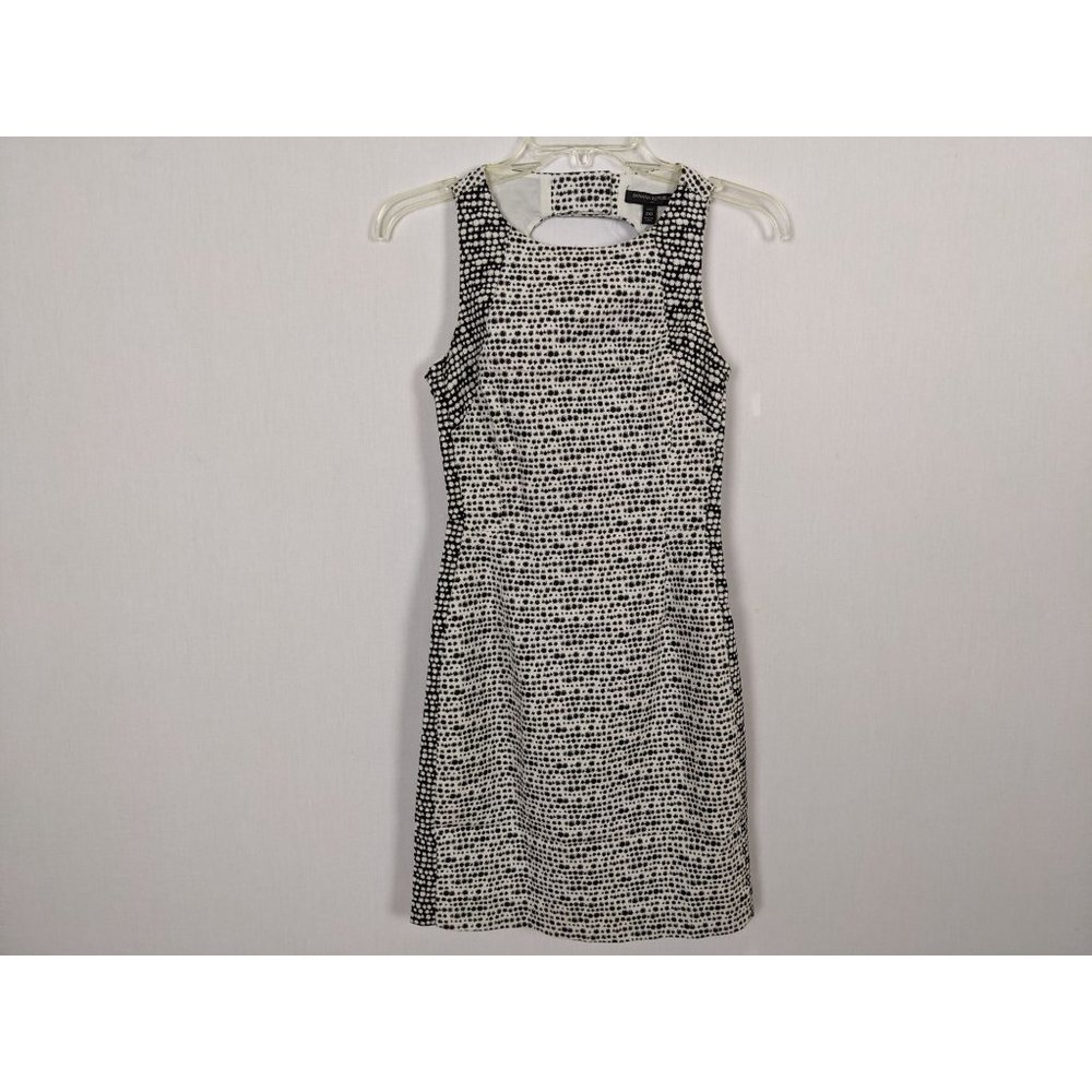 Banana Republic Factory white and black summer open back sleeveless dress sz 00‎
